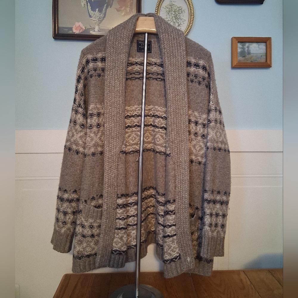 Women's Cardigan